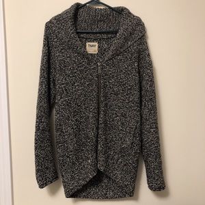 Aritzia TNA Telluride sweater